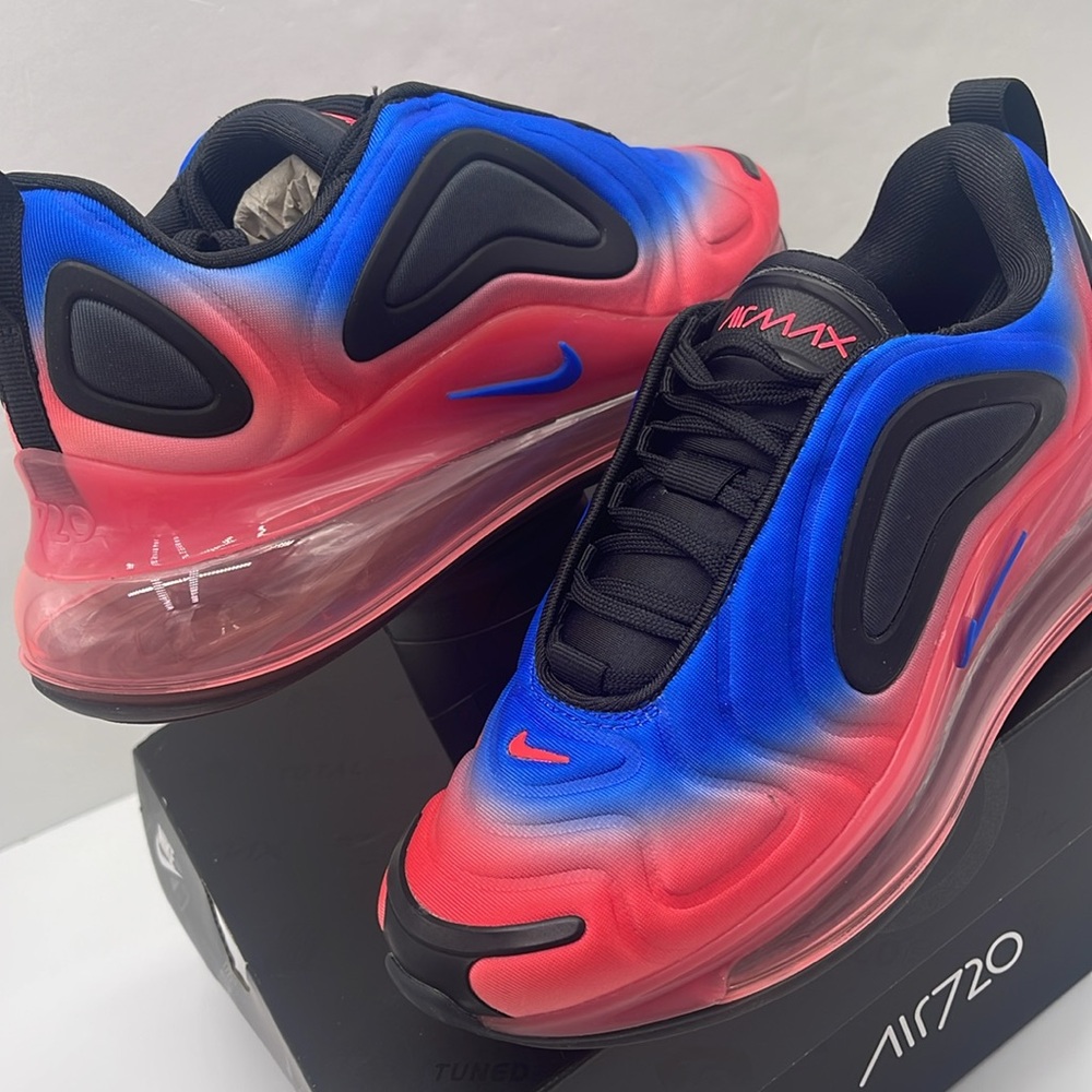 Nike WMNS NIKE AIR MAX 720
BLACK/RACER BLUE-FLASH CRIMSON
AQ3196 013 Sneakers - Picture 10 of 16